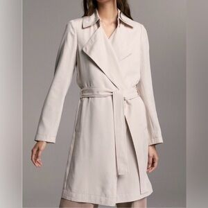 Aritzia Babaton Maximo wrap trench Coat womens Medium Neutral Lyocel Minimalist